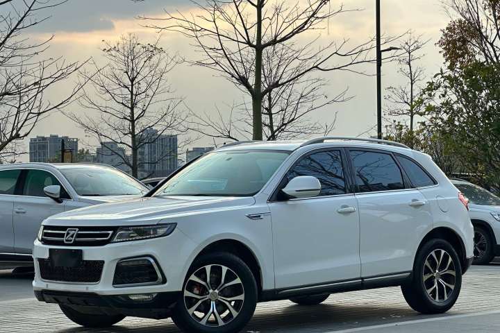 众泰 T600 运动版 1.5T 手动豪华型