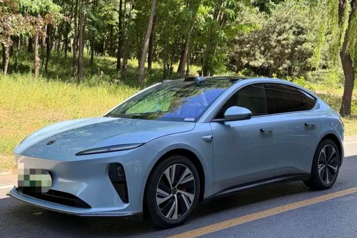 蔚来 ET5 2022款 100kWh