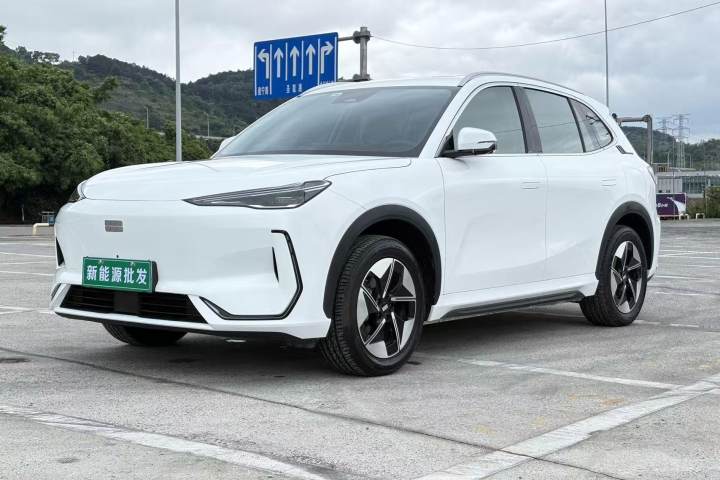 吉利银河 银河E5 530km 探索+版