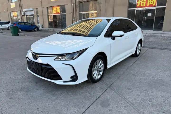 丰田 卡罗拉 1.2T S-CVT 豪华版