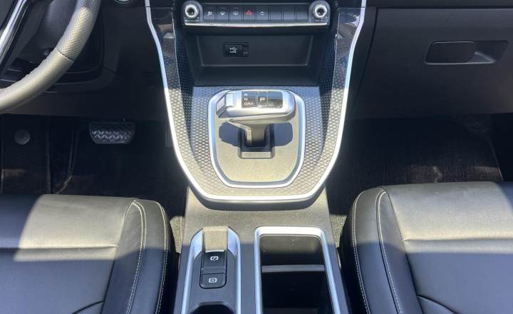 哈弗 M6 2023款 PLUS 1.5T DCT豪华智联型