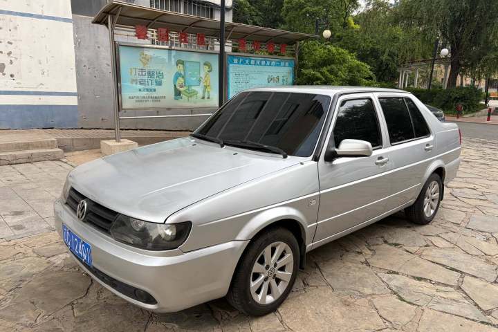 大众 捷达 2010款 1.6L 伙伴