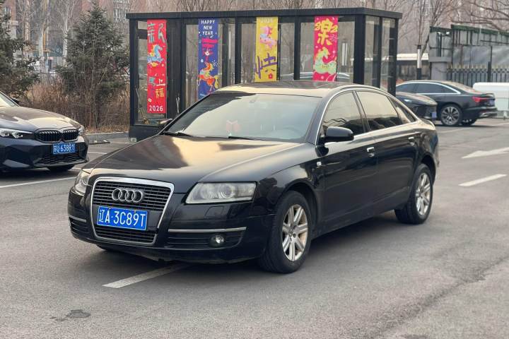 奥迪 A6L 2.0T 手动标准型