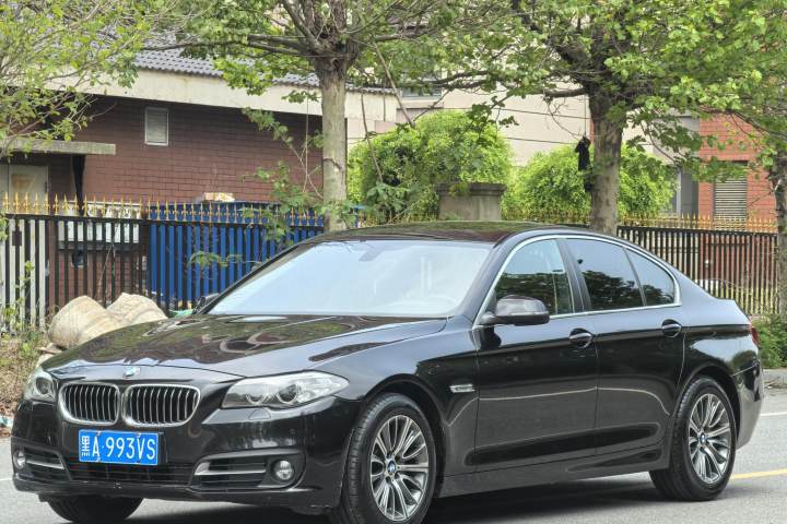 宝马 5系(进口) 520i 典雅型
