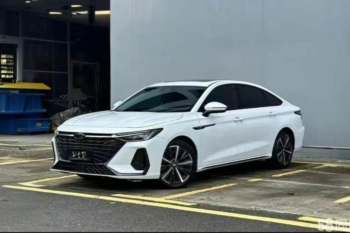 奇瑞 艾瑞泽8 2023款 高能版 2.0T DCT御