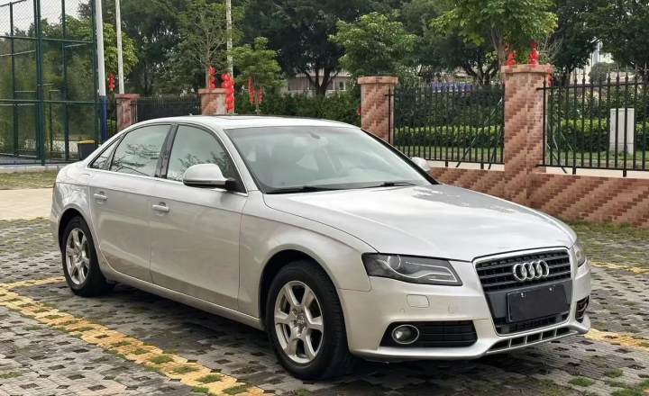 奥迪 A4L 2010款 2.0 TFSI 技术型