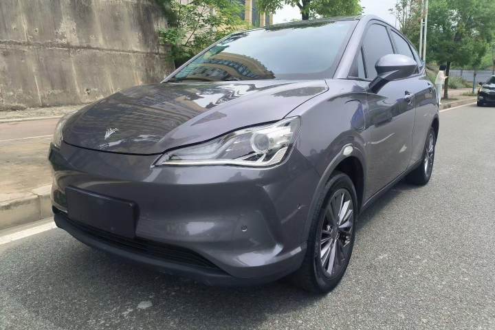 哪吒汽车 哪吒V 2022款 潮 400 Lite