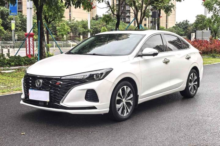 长安 逸动 PLUS 蓝鲸NE 1.4T GDI DCT尊贵型