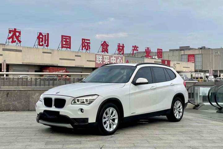 宝马 X1 2013款 sDrive18i 时尚型