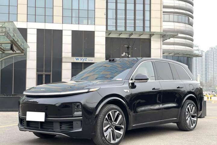 理想汽车 理想L8 2023款 Pro