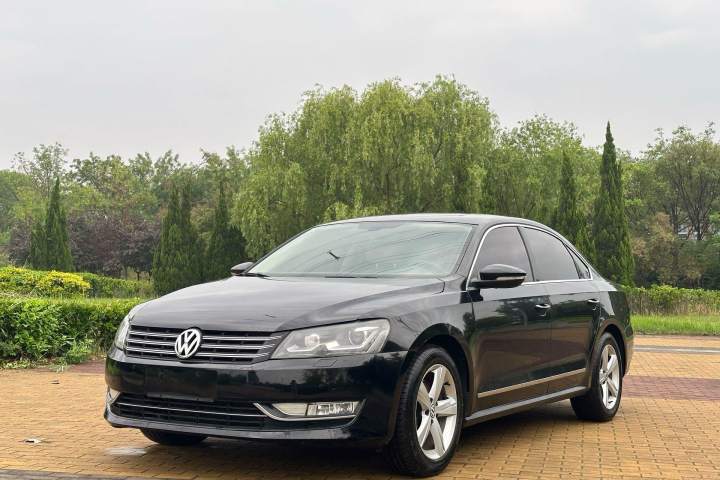 大众 帕萨特 2011款 1.8TSI DSG御尊版