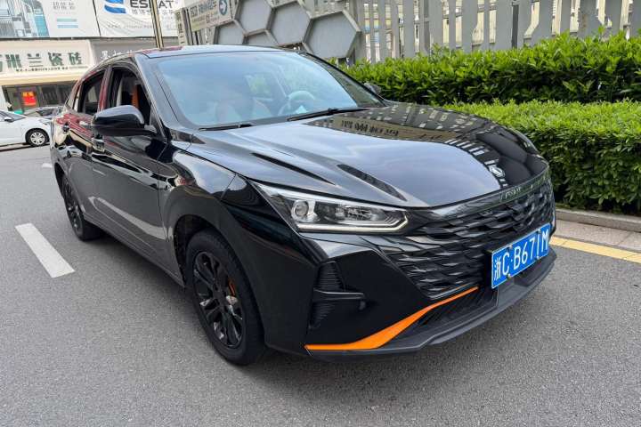 东风风神 奕炫 马赫版 1.5L 自动追风版