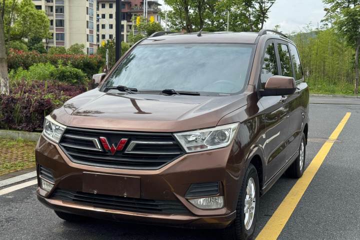 五菱汽车 五菱宏光 1.5L S舒适型国VI LAR
