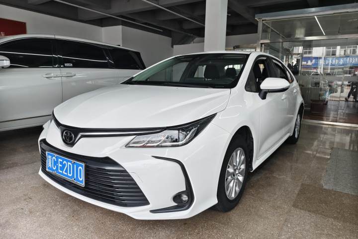 丰田 卡罗拉 1.2T S-CVT先锋PLUS版