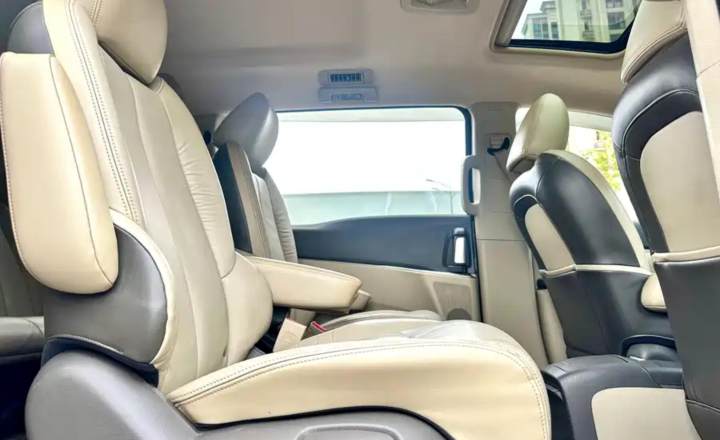 别克 GL8 2011款 3.0L XT豪华商务旗舰版
