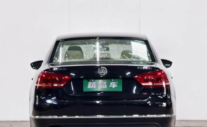 大众 帕萨特 2013款 1.8TSI DSG尊荣版