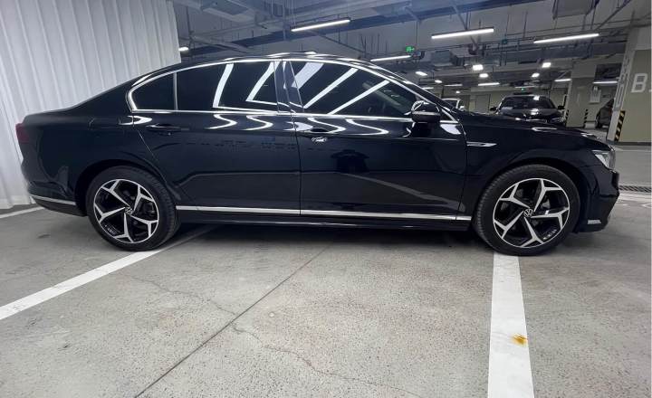 大众 迈腾 2023款 200万辆纪念版 280TSI DSG领先型