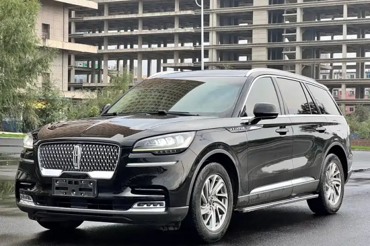林肯 飞行家 3.0T V6 四驱尊享版