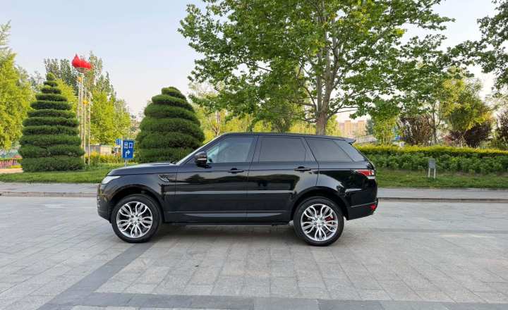 路虎 揽胜运动 2014款 3.0 SC V6 HSE DYNAMIC