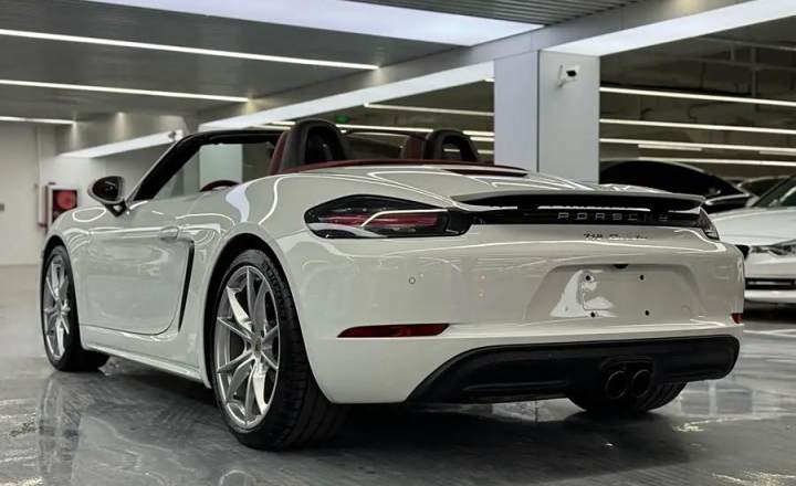 保时捷 718 2016款 Boxster 2.0T