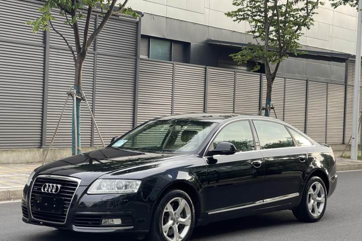 奥迪 A6L 2011款 3.0 TFSI quattro 豪华型