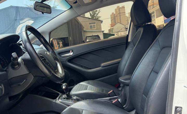 起亚 K3 2016款 1.6L 自动GLS