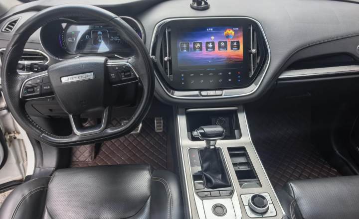 捷途 X70 2020款 1.5T DCT悦行版 5座
