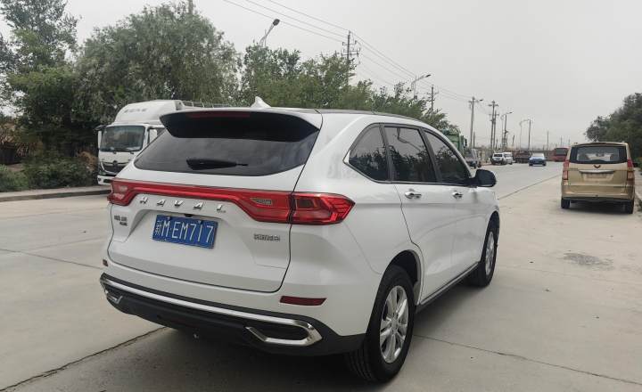 哈弗 M6 2023款 PLUS 1.5T DCT精英智联型