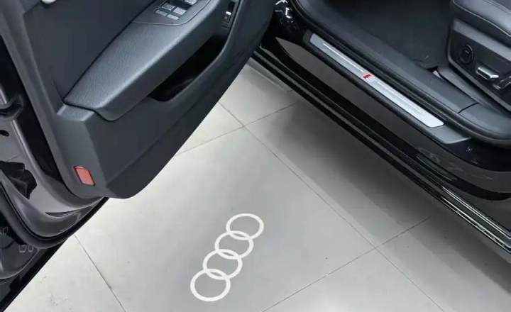 奥迪 A6L 2024款 45 TFSI 臻选动感型