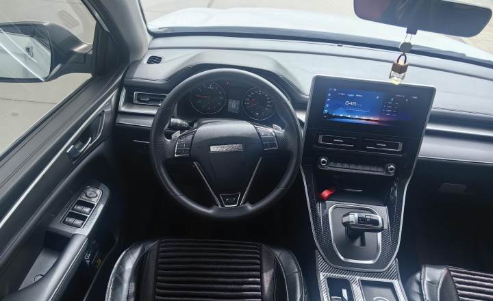 哈弗 M6 2023款 PLUS 1.5T DCT精英智联型