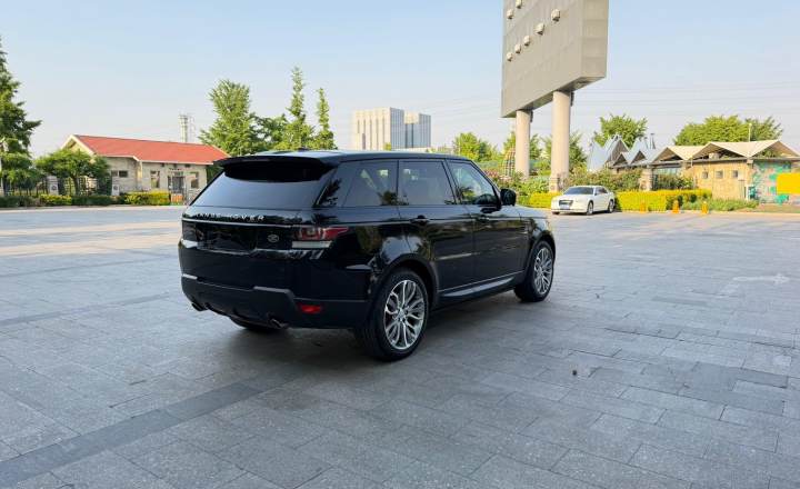 路虎 揽胜运动 2014款 3.0 SC V6 HSE DYNAMIC