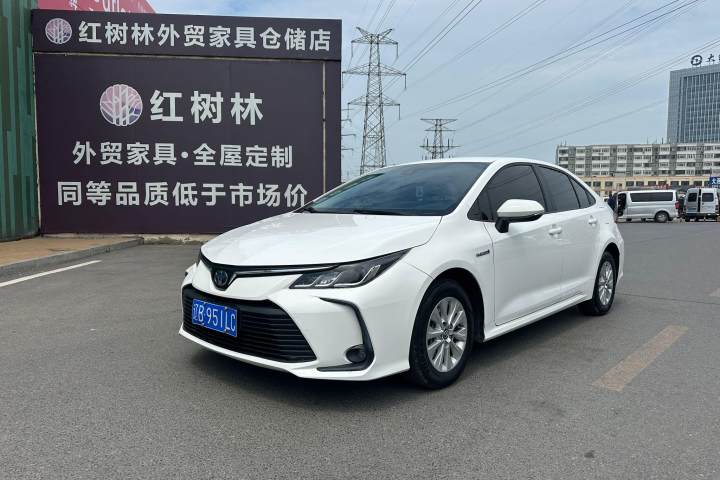 丰田 卡罗拉 双擎 1.8L E-CVT先锋版