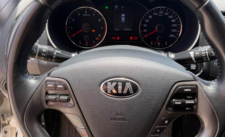 起亚 K3 2016款 1.6L 自动GLS