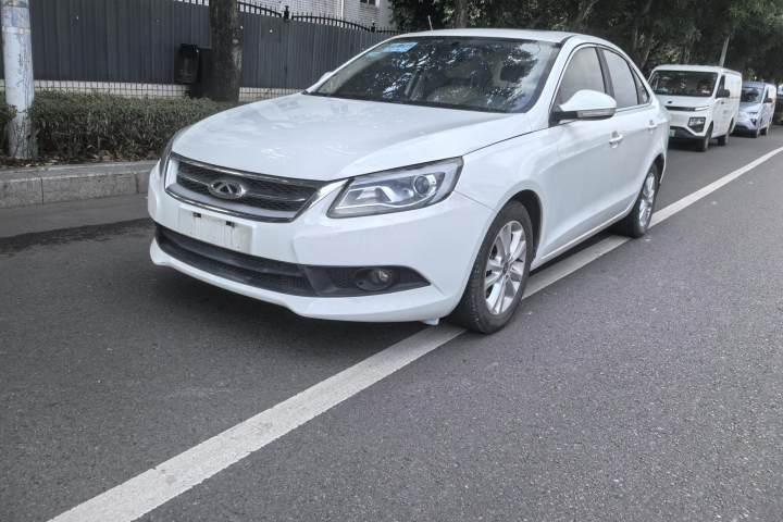 奇瑞 艾瑞泽7 1.6L CVT致享版