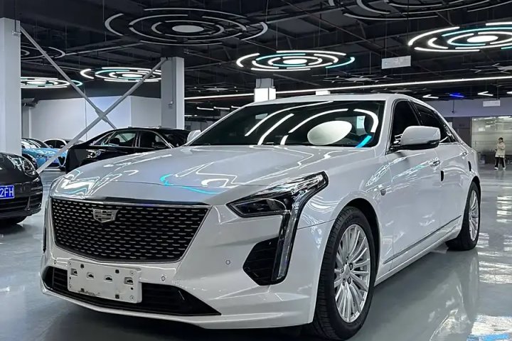 凯迪拉克 CT6 2019款 28T 豪华型