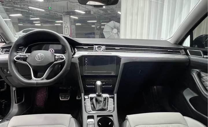 大众 迈腾 2023款 200万辆纪念版 280TSI DSG领先型