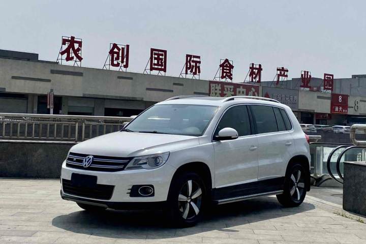 大众 途观 2.0TSI 自动四驱旗舰版