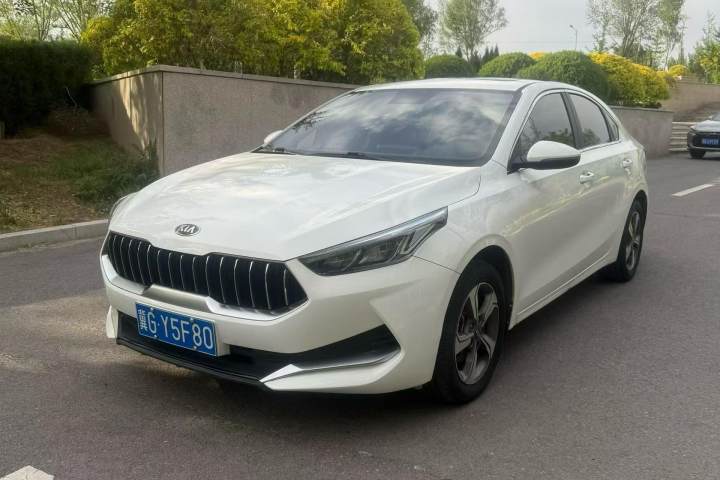 起亚 K3 1.5L CVT新锐天窗版