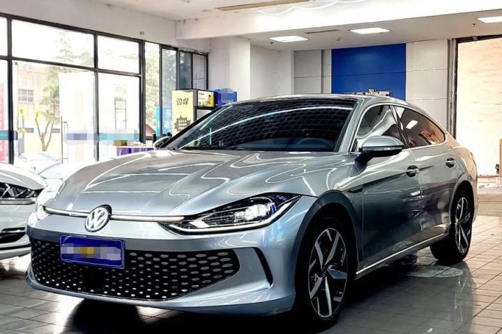 大众 凌渡 2024款 凌渡L 280TSI DSG潮辣版