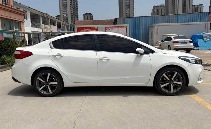 起亚 K3 2016款 1.6L 自动GLS