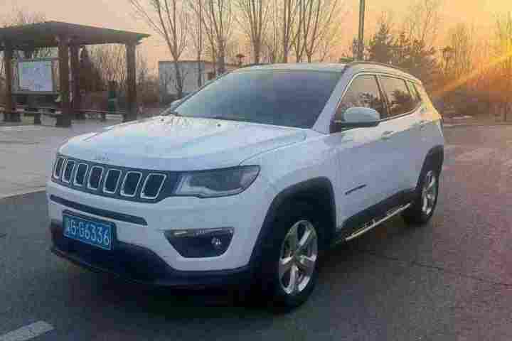 Jeep 指南者 2017款 200T 自动家享版