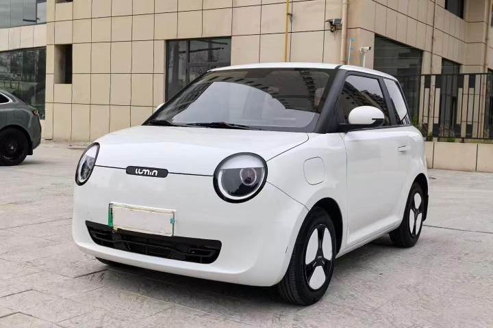 长安 Lumin 2023款 205km 香沁款