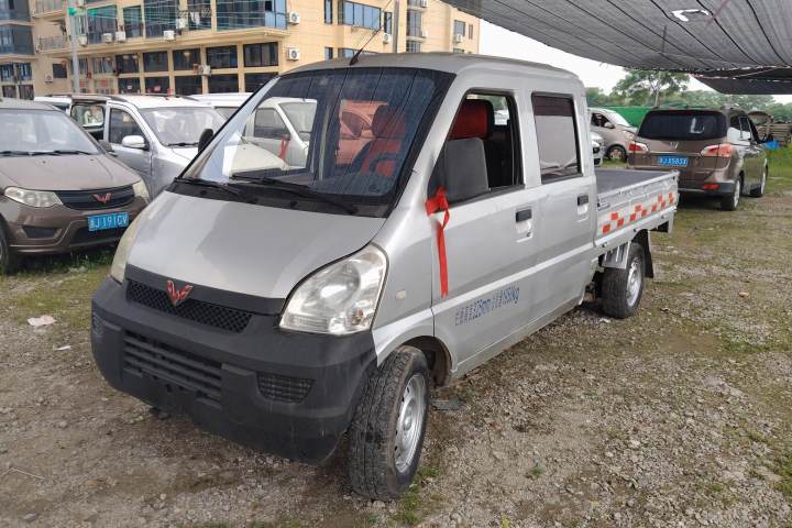 五菱汽车 五菱荣光小卡 1.5L双排基本型L3C
