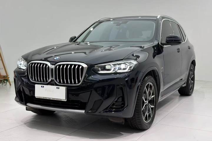 宝马 X3 2023款 改款 xDrive30i 领先型 M曜夜套装