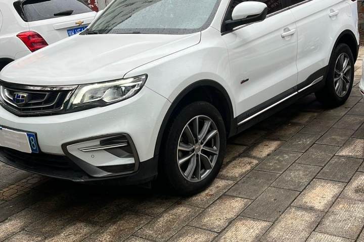 吉利汽车 博越 改款 1.8TD 自动两驱智联型4G互联版