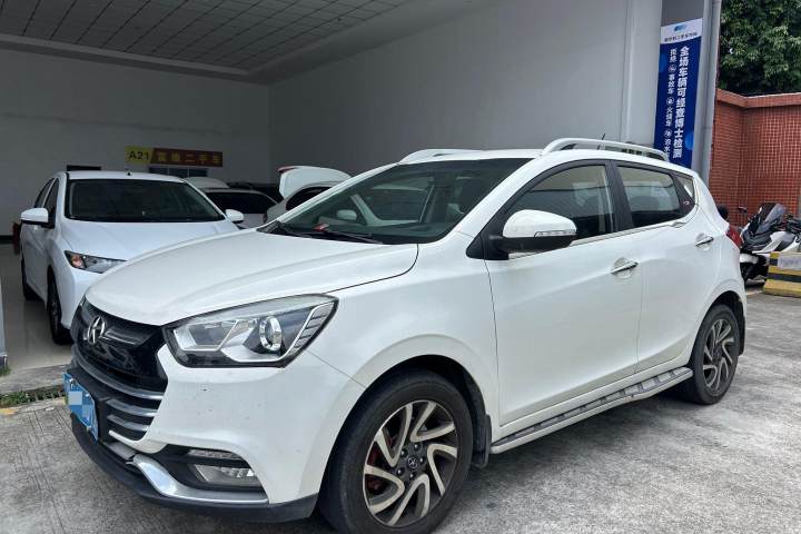 江汽集团 瑞风S2 1.5L 手动豪华智能型