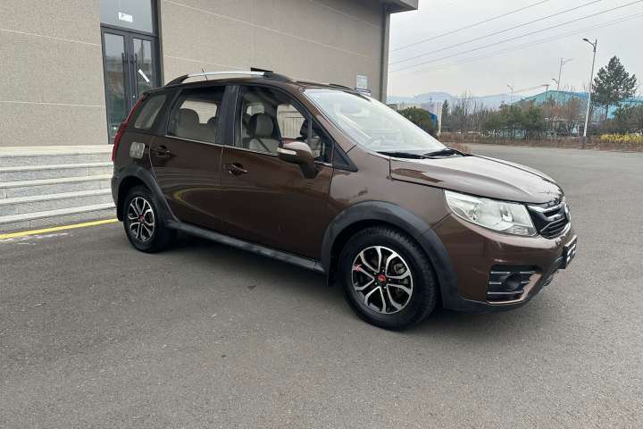 东风风行 景逸XV 2016款 1.6L CVT豪华型