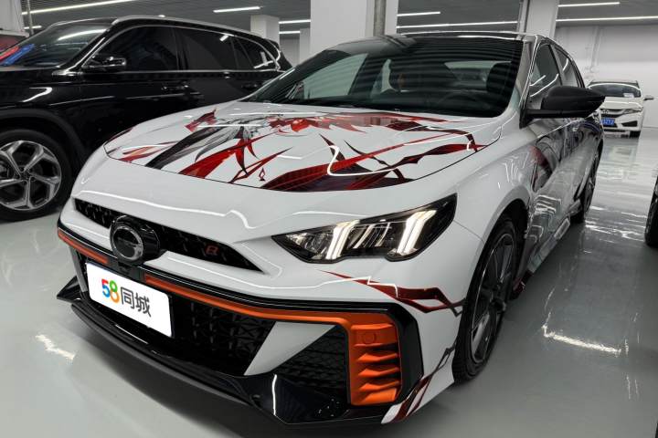 广汽传祺 影豹 270T DCT 影豹R-Style版