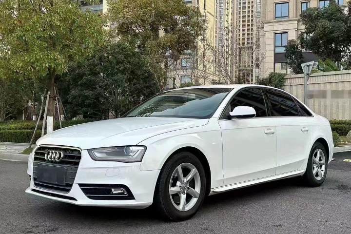 奥迪 A4L 2013款 35 TFSI 自动舒适型