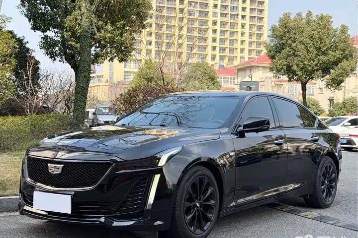 凯迪拉克 CT5 2021款 28T 豪华型